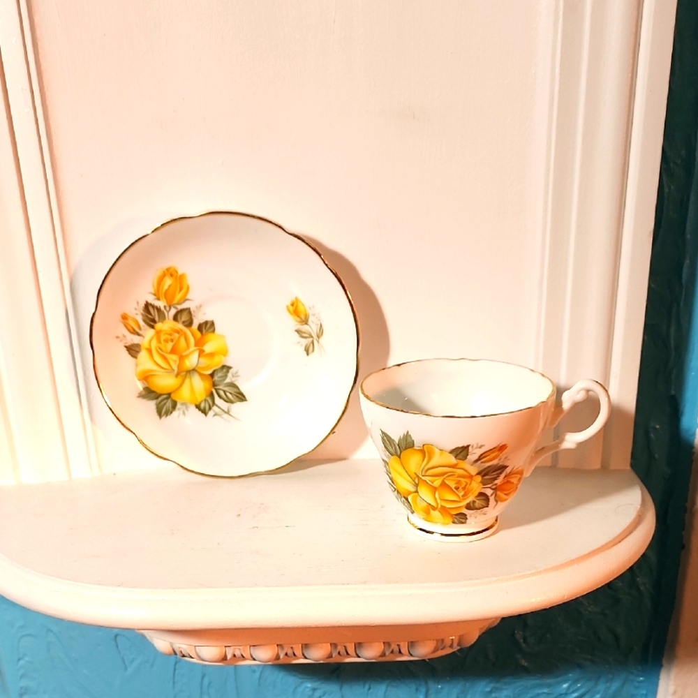 Consort Floral Teacup and Saucer Set - Yellow Rose Design